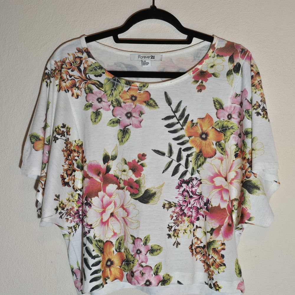 Forever 21 Vibrant Floral Short Sleeve Tee